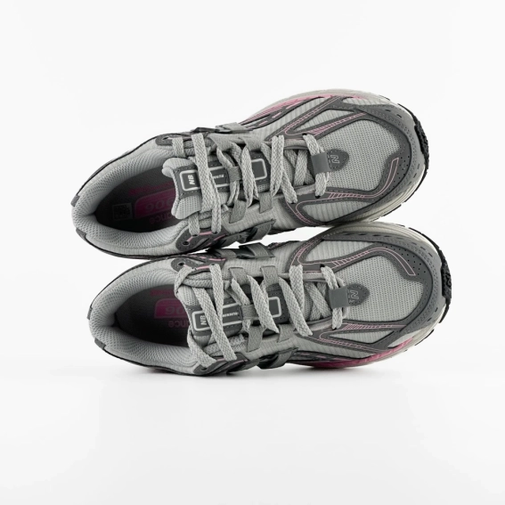 Кроссовки New Balance 1906R Grey Pink M1906RZP фото 3 — интернет-магазин Tapok