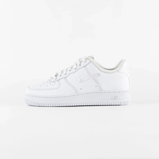 Кросівки жіночі Nike Air Force 1 Low '07 Se Just Do It Triple White (FB8251-100)