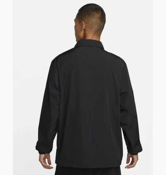 Чоловіча куртка M NIKE AU COACHES JKT DQ5005-010 фото 2 — інтернет-магазин Tapok