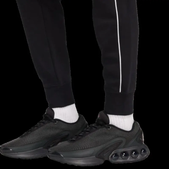 Брюки мужские Nike M Nsw Sw Air Cargo Pant Flc (HM0180-010) фото 3 — интернет-магазин Tapok