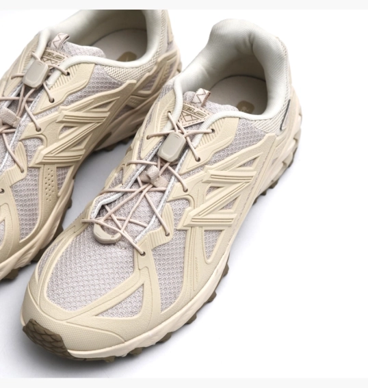 Кросівки чоловічі New Balance 610 Beige ML610DG фото 4 — інтернет-магазин Tapok