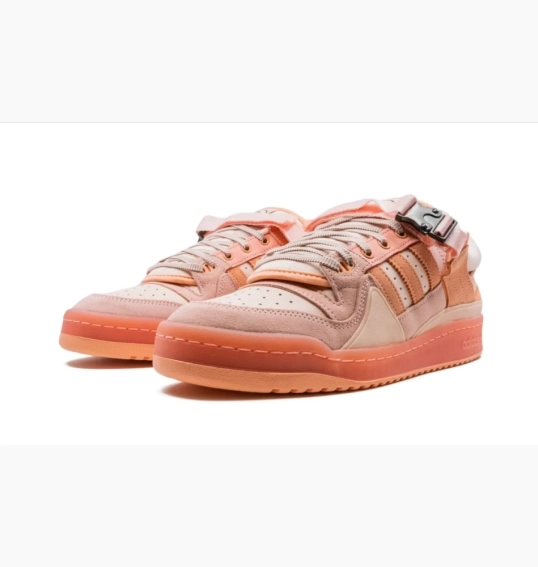 Кросівки ADIDAS FORUM LOW BAD BUNNY GW0265 фото 1 — інтернет-магазин Tapok