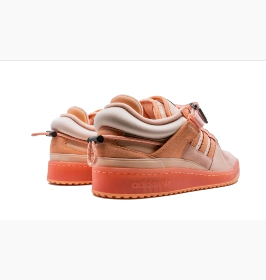 Кросівки ADIDAS FORUM LOW BAD BUNNY GW0265 фото 2 — інтернет-магазин Tapok