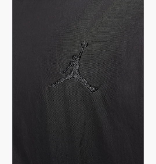 Куртка Air Jordan Essentials Renegade Jacket Black FB7316-010 фото 5 — интернет-магазин Tapok