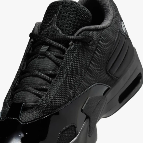 Кросівки чоловічі Jordan Max Aura 6 (FQ8298-001) фото 3 — інтернет-магазин Tapok