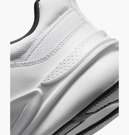 Кросівки Nike Defy All Day White DM7564-100 фото 9 — інтернет-магазин Tapok