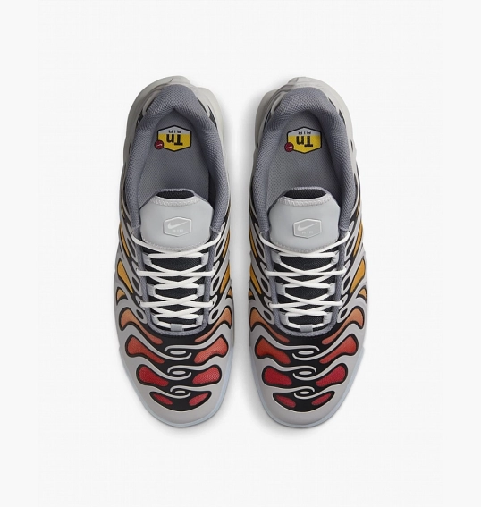 Кросівки чоловічі Nike Air Max Plus Drift Shoes Grey FD4290-002 фото 5 — інтернет-магазин Tapok