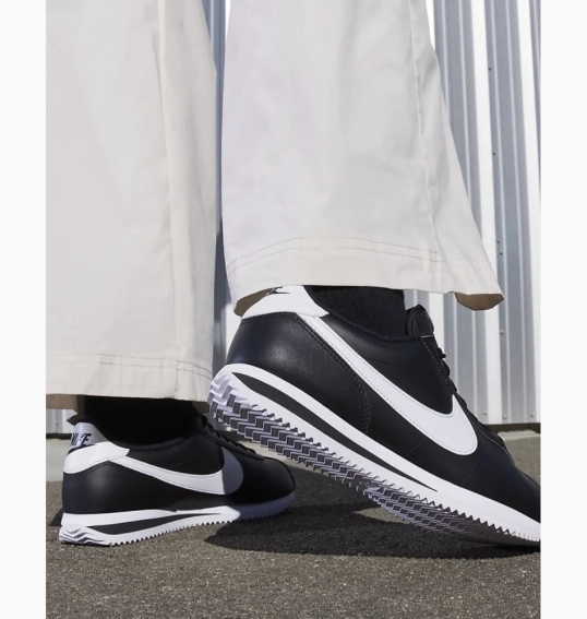 Кросівки NIKE W CORTEZ DN1791-001 фото 2 — інтернет-магазин Tapok