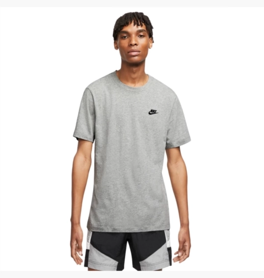 Мужская футболка NIKE M NSW CLUB TEE AR4997-064 фото 1 — интернет-магазин Tapok