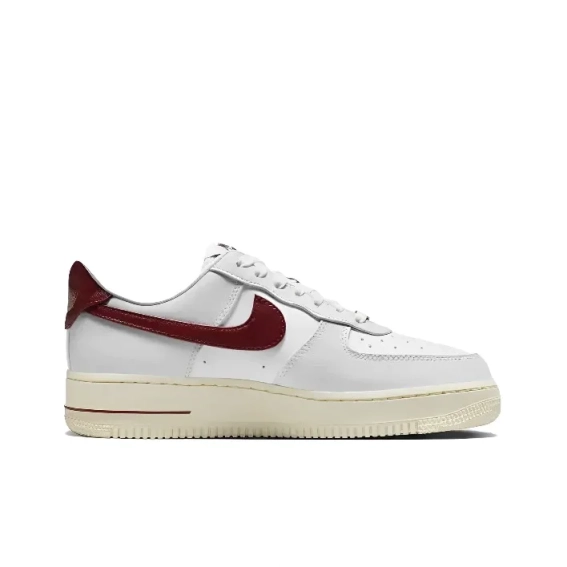 Кроссовки Nike AIR FORCE 1 07 SE DV7584-001 фото 3 — интернет-магазин Tapok