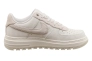 Кроссовки Nike AIR FORCE 1 LUXE DD9605-100 Фото 3
