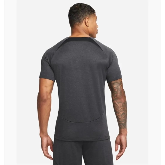 Мужская футболка с длинным рукавом NIKE M NK DF ACD TOP SS MAT NOV FB6333-010 фото 2 — интернет-магазин Tapok