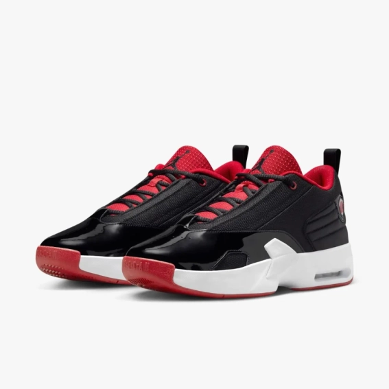 Кроссовки мужские Jordan Max Aura 6 (FQ8298-006) фото 1 — интернет-магазин Tapok