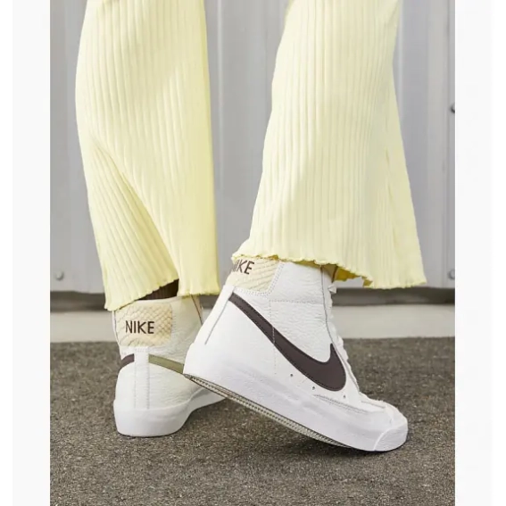 Кеды Nike Blazer Mid 77 Beige Fd0805-100 38 FD0805-100 фото 1 — интернет-магазин Tapok