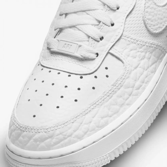 Кроссовки Nike Air Force 1 07 40Th Anniversary White DZ4711-100 38.5 DZ4711-100 фото 3 — интернет-магазин Tapok