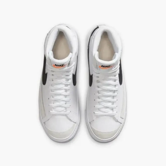 Кроссовки Nike Blazer Mid 77 Grade School Lifestyle Shoes White DA4086-109 38 DA4086-109 фото 3 — интернет-магазин Tapok