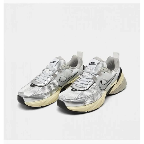 Кросівки Nike Runtekk Grey FD0736-100 38.5 FD0736-100 фото 1 — інтернет-магазин Tapok