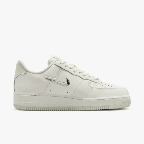 Кросівки Nike W Air Force 1 07 Nn Se Beige FN8540-100 40 FN8540-100 фото 2 — інтернет-магазин Tapok