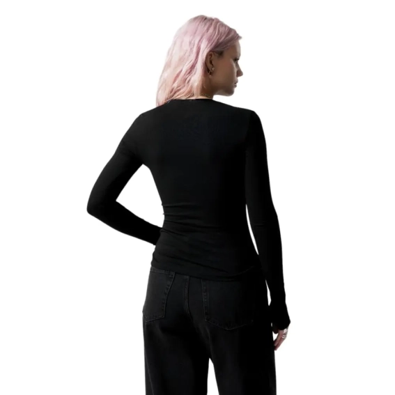 Лонгслив H&amp;M Slim Fitted Long Sleeve Black 1141162001 L 1141162001 фото 3 — интернет-магазин Tapok