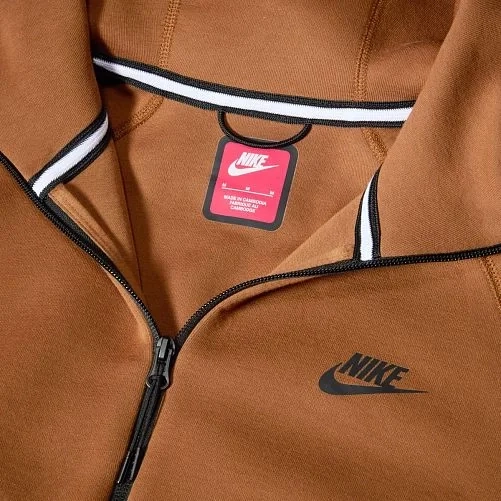 Толстовка Nike Tech Fleece Brown FB7921-281 L FB7921-281 фото 4 — інтернет-магазин Tapok