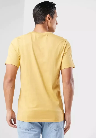 Футболка Nike Circa Tee Yellow DZ2687-725 S DZ2687-725 фото 2 — интернет-магазин Tapok