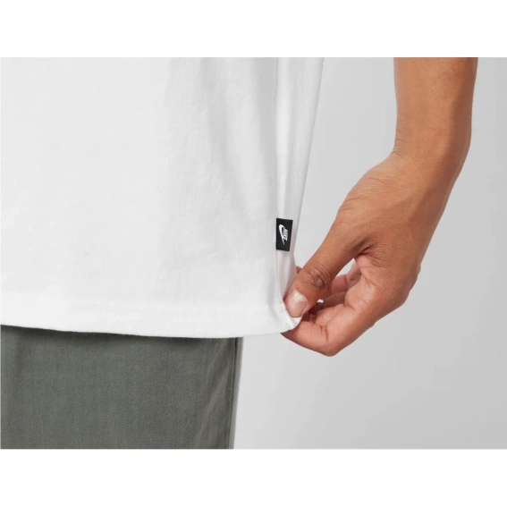 Футболка Nike Nsw Premium Essentials Pocket T-Shirt White DQ9295-100-2 XL DQ9295-100-2 фото 4 — интернет-магазин Tapok