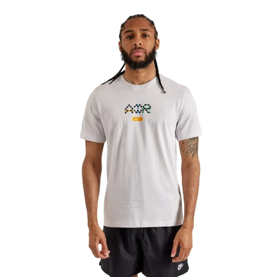 Футболка Nike Sportswear White FV3718-094 L FV3718-094 фото 1 — интернет-магазин Tapok