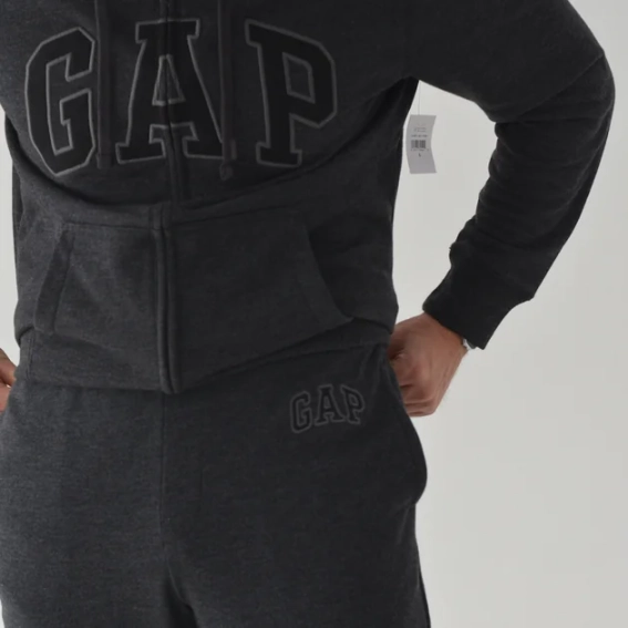 Штани Gap Logo Fleece Pants Charcoal Gray 221236011 M 221236011 фото 4 — інтернет-магазин Tapok
