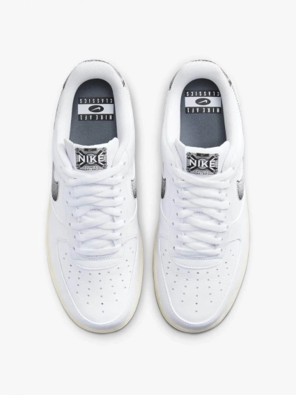 Кросівки Nike Air Force 1 Low '07 LX Classics "White / Smoke grey" DV7183-100 фото 4 — інтернет-магазин Tapok