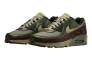 Кроссовки Nike Air Max 90 Gore-Tex &quot;Medium Olive/Cargo Khaki/Burgundy&quot; FD5810-200 Фото 7