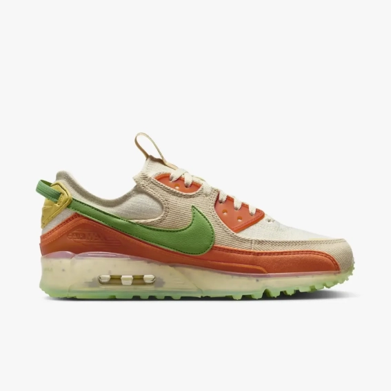 Кросівки Nike Air Max 90 Terrascape "Coconut Milk / Sesame / Chlorophyll" DV7413-100 фото 3 — інтернет-магазин Tapok