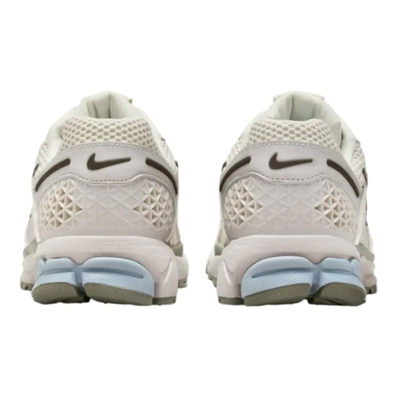 Кросівки Nike Zoom Vomero 5 "Light orewood brown/Dark stucco/Light pumice" FZ3653-104 фото 3 — інтернет-магазин Tapok