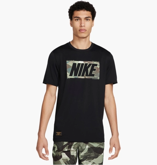 Чоловіча футболка NIKE Nike T-Shirt Dri-Fit FQ3885-010 фото 1 — інтернет-магазин Tapok