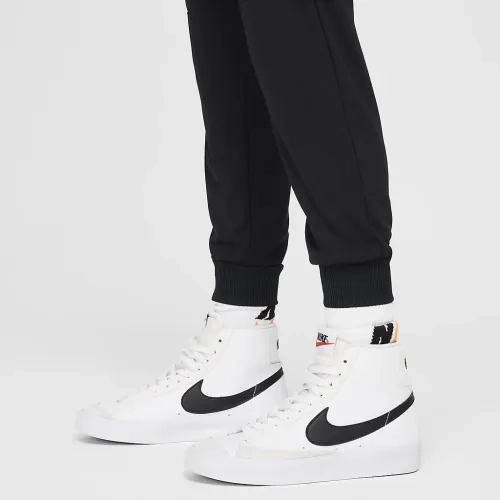 Дитячі штани NIKE K NSW CLUB+ POLY JOGGER FZ4911-010 фото 3 — інтернет-магазин Tapok