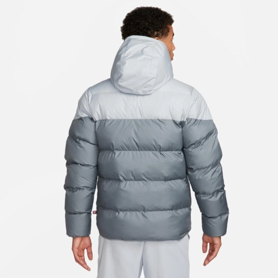Мужская куртка Nike M Nk Sf Wr Pl-Fld Hd Jkt (FB8185-077) фото 2 — интернет-магазин Tapok