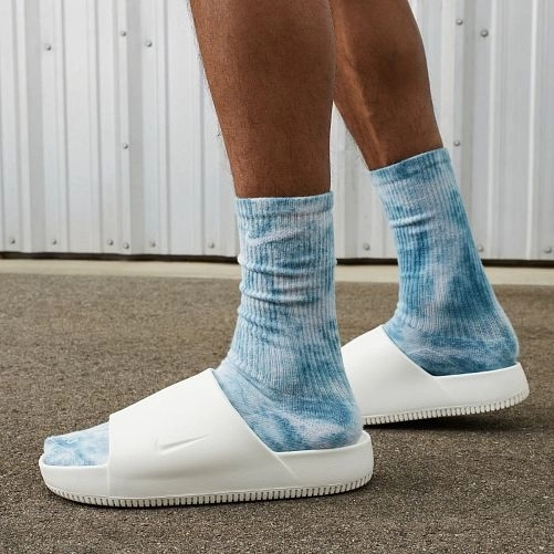 Чоловічі шльопанці NIKE CALM SLIDE FD4116-100 фото 4 — інтернет-магазин Tapok