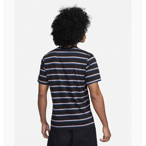 Чоловіча футболка NIKE M NSW TEE CLUB STRIPE DZ2985-011 фото 2 — інтернет-магазин Tapok