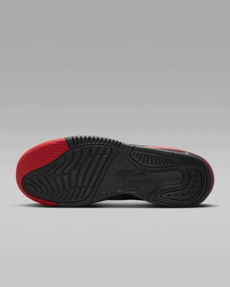 Кросівки NIKE JORDAN MAX AURA 5 DZ4353-006 фото 2 — інтернет-магазин Tapok