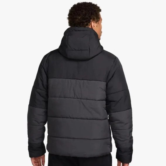 Куртка Nike M NSW SW AIR SYN FILL JKT HM0198-010 фото 2 — інтернет-магазин Tapok