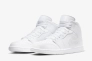 Кроссовки Nike Air Jordan 1 Mid White 554724-136 Фото 2