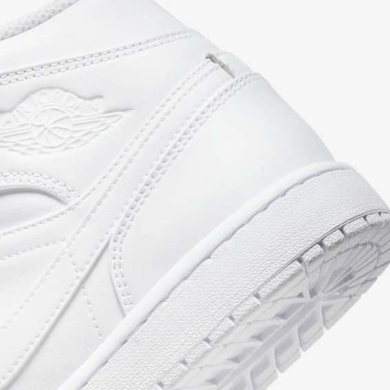 Кроссовки Nike Air Jordan 1 Mid White 554724-136 фото 7 — интернет-магазин Tapok