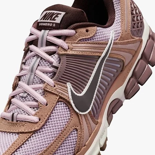 Кроссовки Nike Zoom Vomero 5 &quot;Dusted Clay / Earth / Platinum Violet&quot; HF1553-200 фото 6 — интернет-магазин Tapok