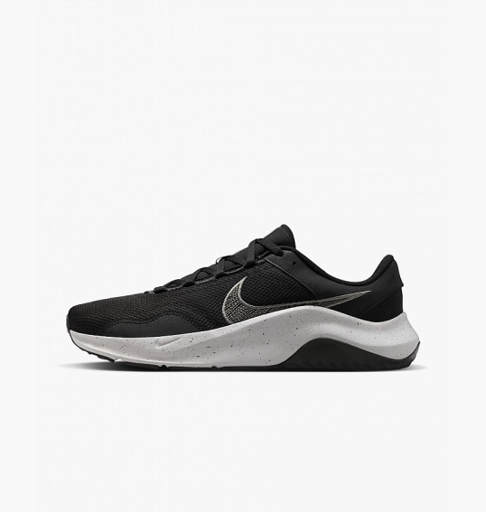 Кроссовки Nike Legend Essential 3 Next Nature Black DM1120-011 фото 2 — интернет-магазин Tapok
