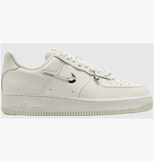 Кроссовки Nike W Air Force 1 07 Nn Se Beige FN8540-100 фото 2 — интернет-магазин Tapok