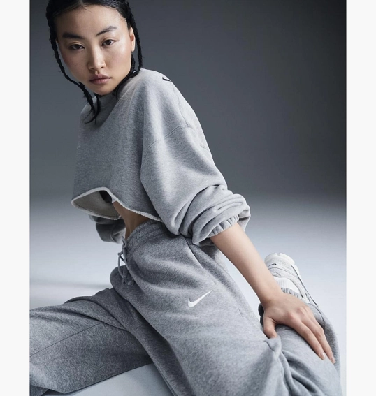 Штани жіночі Nike Sportswear Phoenix Fleece Grey FZ5996-063 фото 3 — інтернет-магазин Tapok