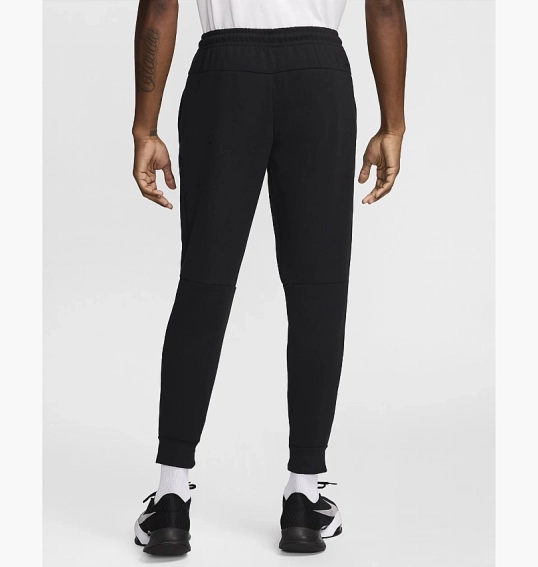 Брюки Nike Primary Dri-Fit Uv Versatile Joggers Black FZ0975-010 фото 4 — интернет-магазин Tapok