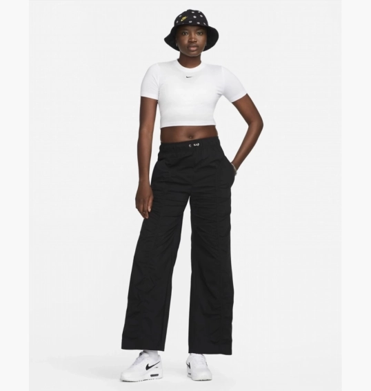 Мужская футболка NIKE W NSW ESSNTL SLM CRP FB2873-100 фото 4 — интернет-магазин Tapok