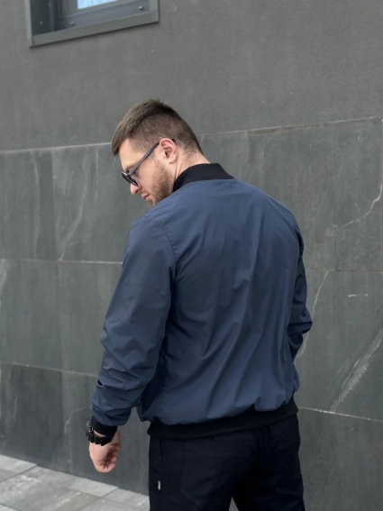Бомбер мужской Intruder Challenge Темно-синий фото 2 — интернет-магазин Tapok