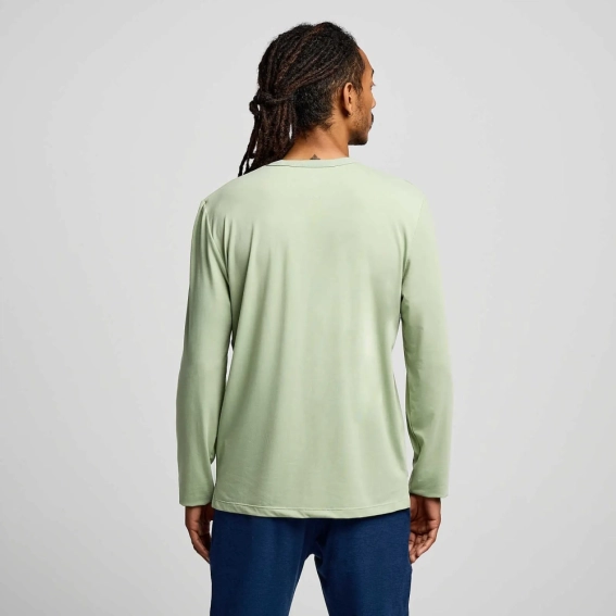 Футболка длинная. рукав Saucony TRIUMPH LONG SLEEVE SAM800400-SE фото 2 — интернет-магазин Tapok