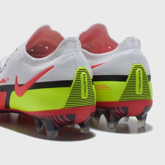 Бутси пластик Nike PHANTOM GT2 ELITE FG CZ9890-167 фото 5 — інтернет-магазин Tapok